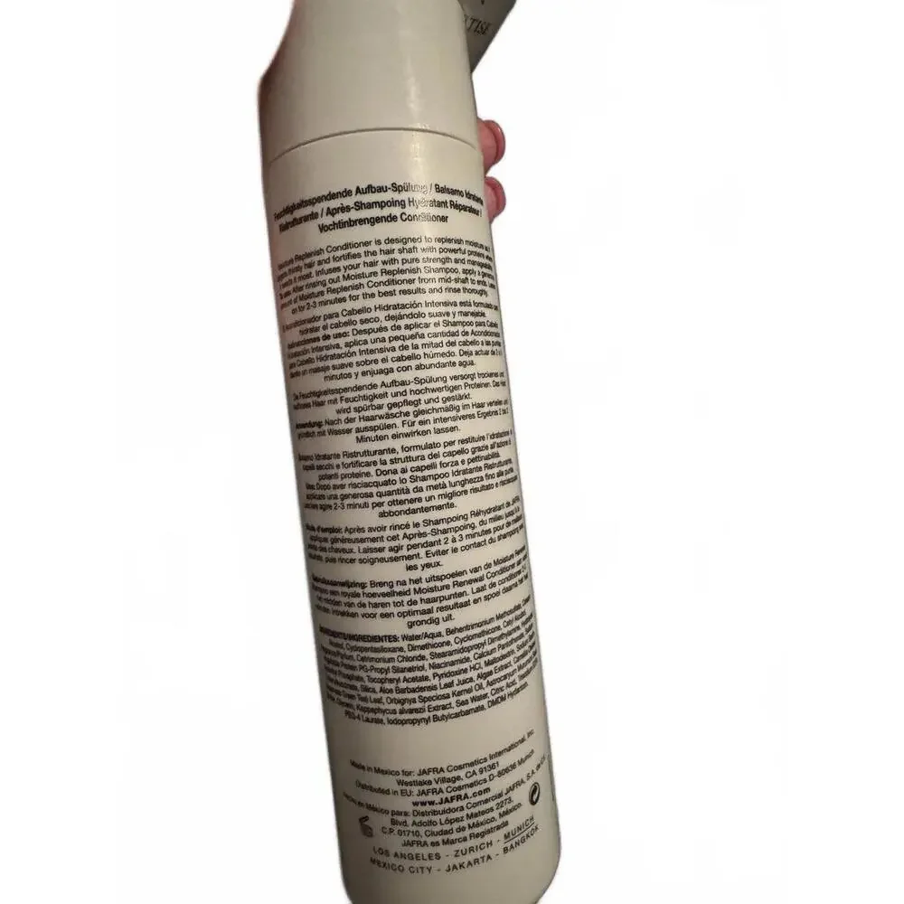 JAFRA Botanical Expertise Hair Care Moisture Replenish Shampoo & Conditioner Set - Picture 6 of 8
